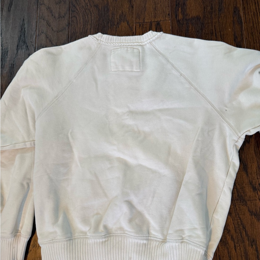 American Eagle  women’s XS Cream with blue accents feels lived in crew neck. - Picture 5 of 7
